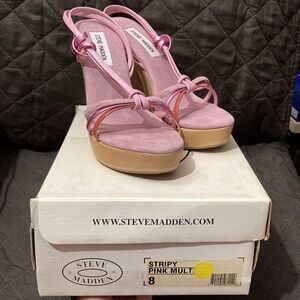 NEW Vintage Y2K Steve Madden Vintage Pink Strappy Wood Heel Wedges - Size 8